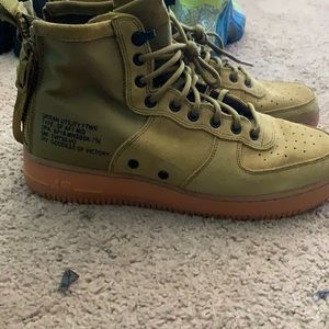Nike utility